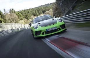 Porsche 911 GT3 RS na Nurburgringu — zdjęcie 1