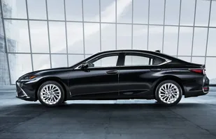 Nowy Lexus ES oficjalnie — zdjęcie 4