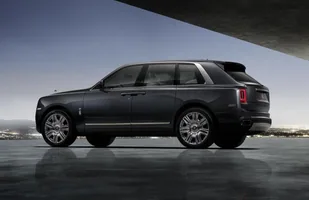 Rolls-Royce Cullinan. Pierwszy SUV! — zdjęcie 3