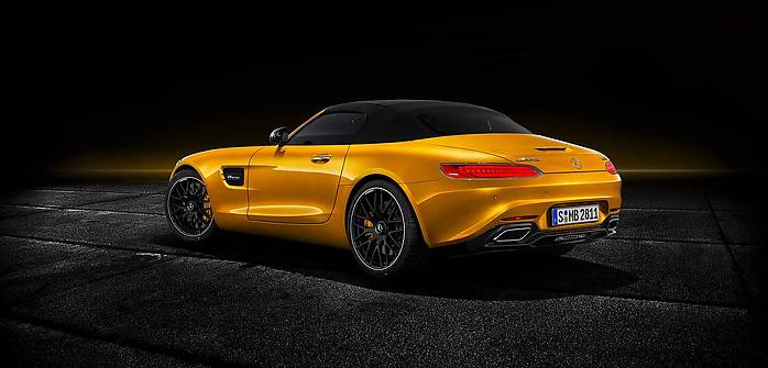 Mercedes AMG GT S Roadster