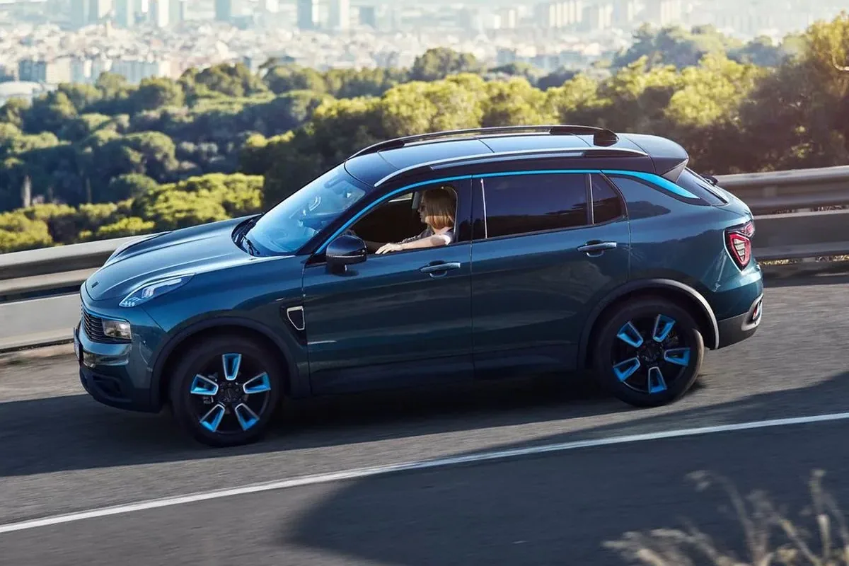 Lynk & Co 01