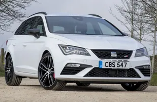 Seat Leon Cupra ST Carbon w polskich salonach — zdjęcie 1