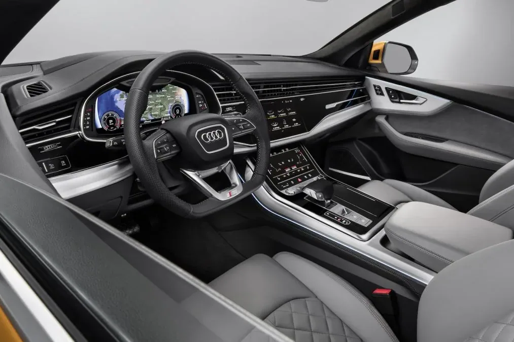 Audi Q8