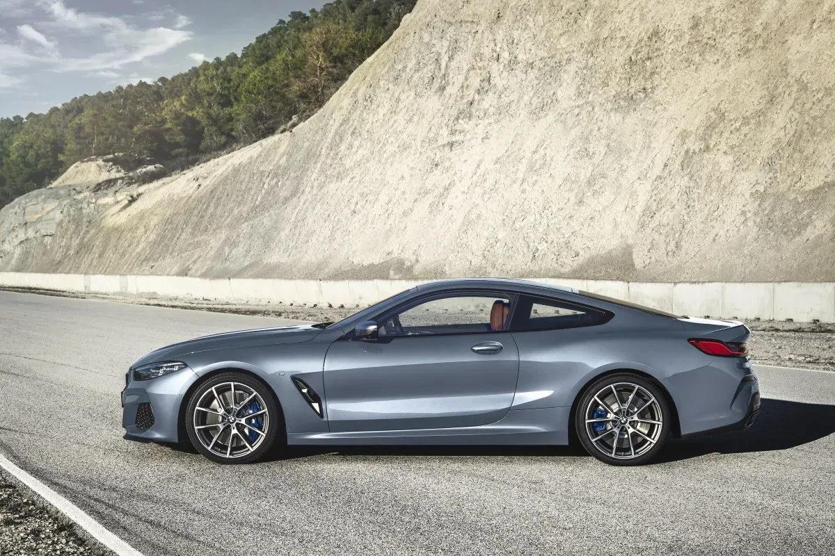 BMW 8 Coupe
