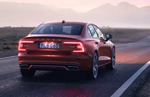 Volvo S60 nowej generacji — zdjęcie 4