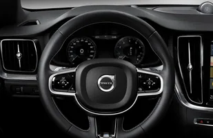 Volvo S60 nowej generacji — zdjęcie 12