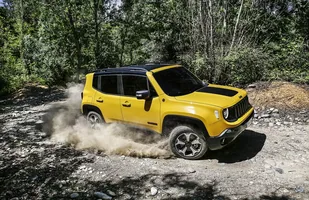 Jeep Renegade z silnikami z Polski — zdjęcie 5