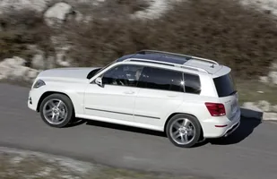 Mercedes GLK. Tak wygląda SUV Mercedesa po liftingu — zdjęcie 7