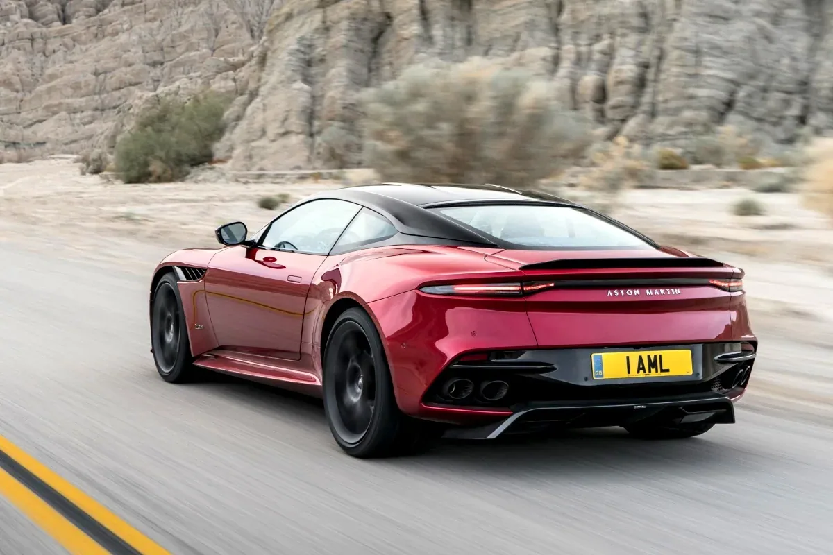 Aston Martin DBS Superleggera