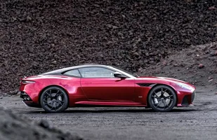 Aston Martin DBS Superleggera — zdjęcie 6