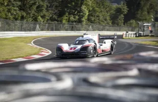 Porsche 919 Hybrid Evo z rekordem Nurburgringu! — zdjęcie 2