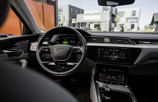 Audi e-tron. Pierwszy model z kamerami zamiast lusterek — zdjęcie 2