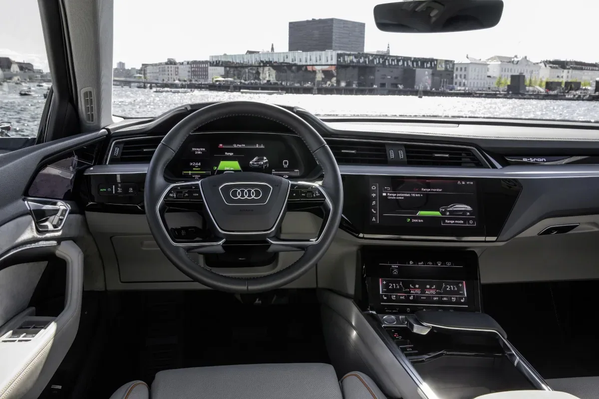 Audi e-tron