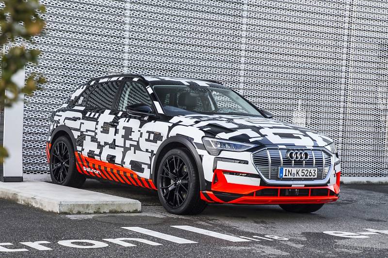 Audi e-tron. Pierwszy model z kamerami zamiast lusterek