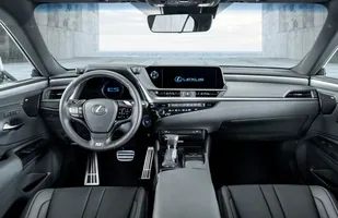 Lexus ES - poskie ceny — zdjęcie 4