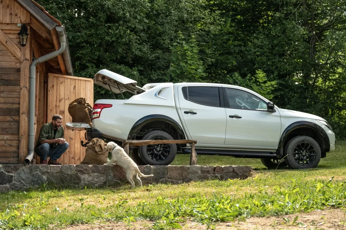 Mitsubishi L200 Black Edition