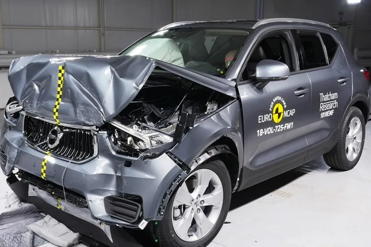 Volvo XC40