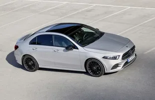 Mercedes klasy A sedan — zdjęcie 1