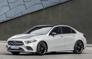 Mercedes klasy A sedan — zdjęcie 6
