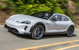 Porsche Taycan. Pogromca Tesli? — zdjęcie 3