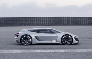 Audi PB18 e-tron. Sportowe i elektryczne — zdjęcie 5