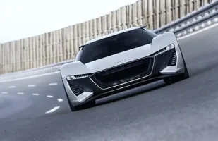 Audi PB18 e-tron. Sportowe i elektryczne — zdjęcie 6