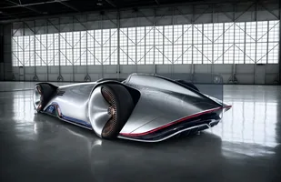 Mercedes Vision EQ Silver Arrow — zdjęcie 12