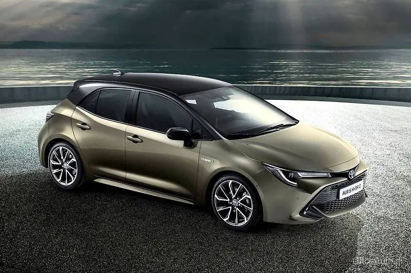 Miała być Toyota Auris, a będzie Corolla