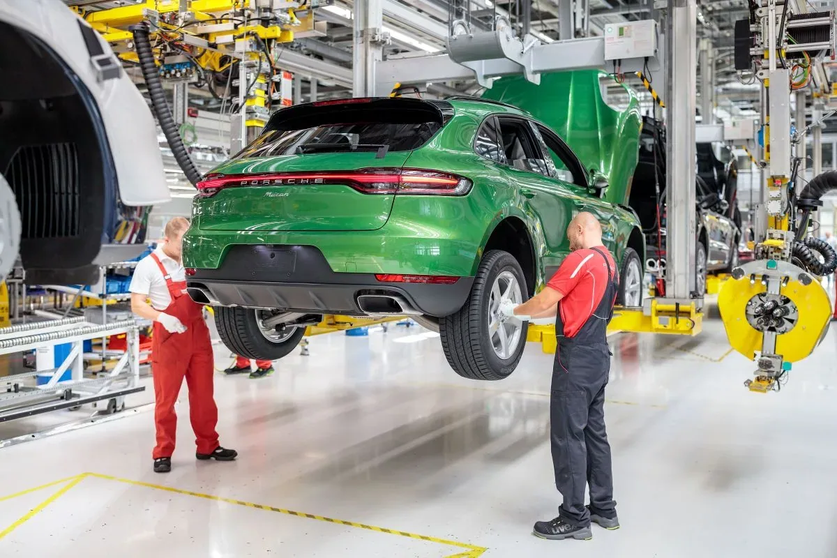 Budowa Porsche Macan w Lipsku
