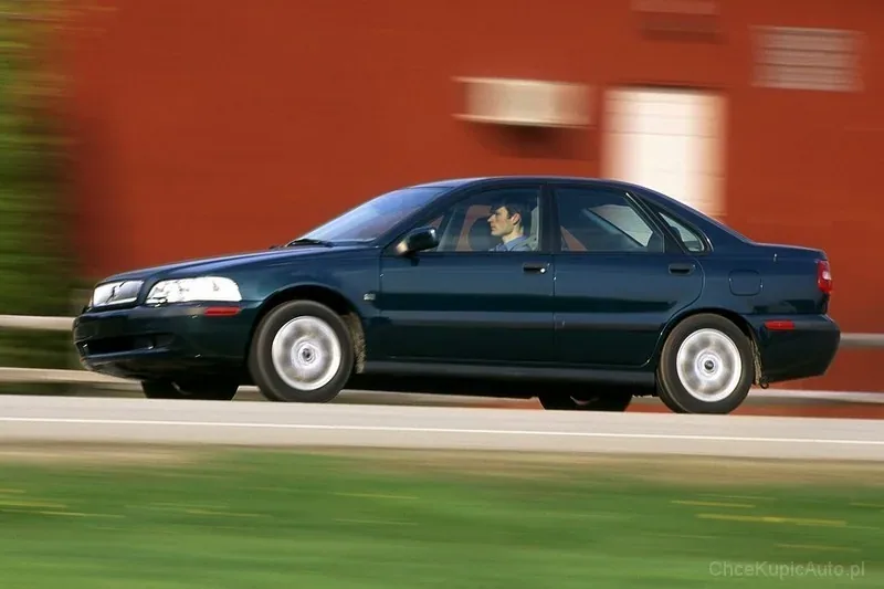 Volvo S40
