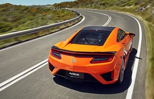 Honda NSX po modernizacji — zdjęcie 2