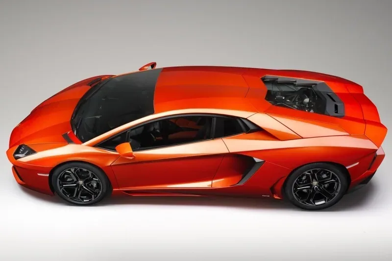 Lamborghini Aventador LP700-4