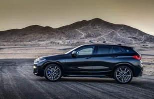 BMW X2 M35i. Prawie jak prawdziwa "eMka" — zdjęcie 3