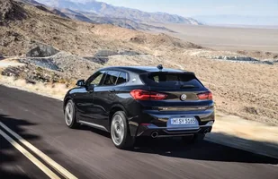 BMW X2 M35i. Prawie jak prawdziwa "eMka" — zdjęcie 8