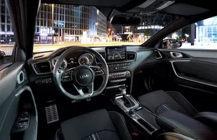 Kia ProCeed z niezwykłym nadwoziem — zdjęcie 6