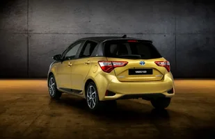 Toyota Yaris Y20 — zdjęcie 2