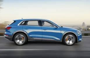 Audi e-tron. Elektryczna nowość — zdjęcie 2