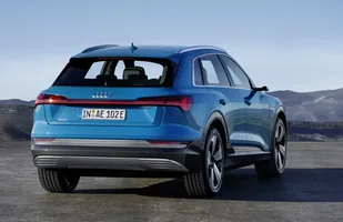 Audi e-tron. Elektryczna nowość — zdjęcie 6