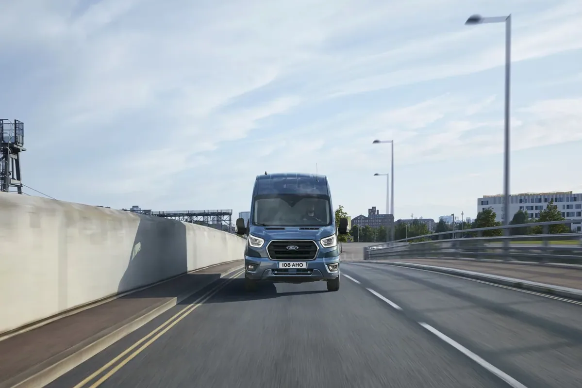 Nowy Ford Transit