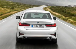 Całkiem nowe BMW serii 3 — zdjęcie 2