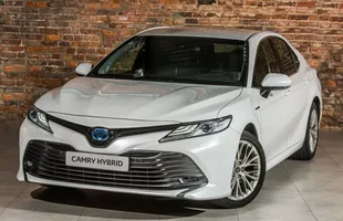 Toyota Camry już w Polsce. Znamy ceny! — zdjęcie 4