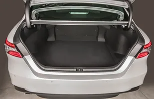 Toyota Camry już w Polsce. Znamy ceny! — zdjęcie 6