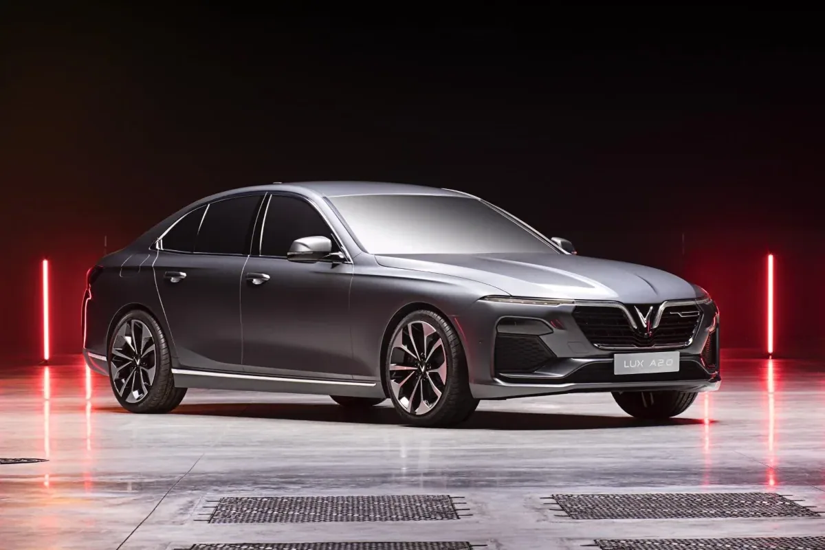 Vinfast Lux A2.0 Sedan