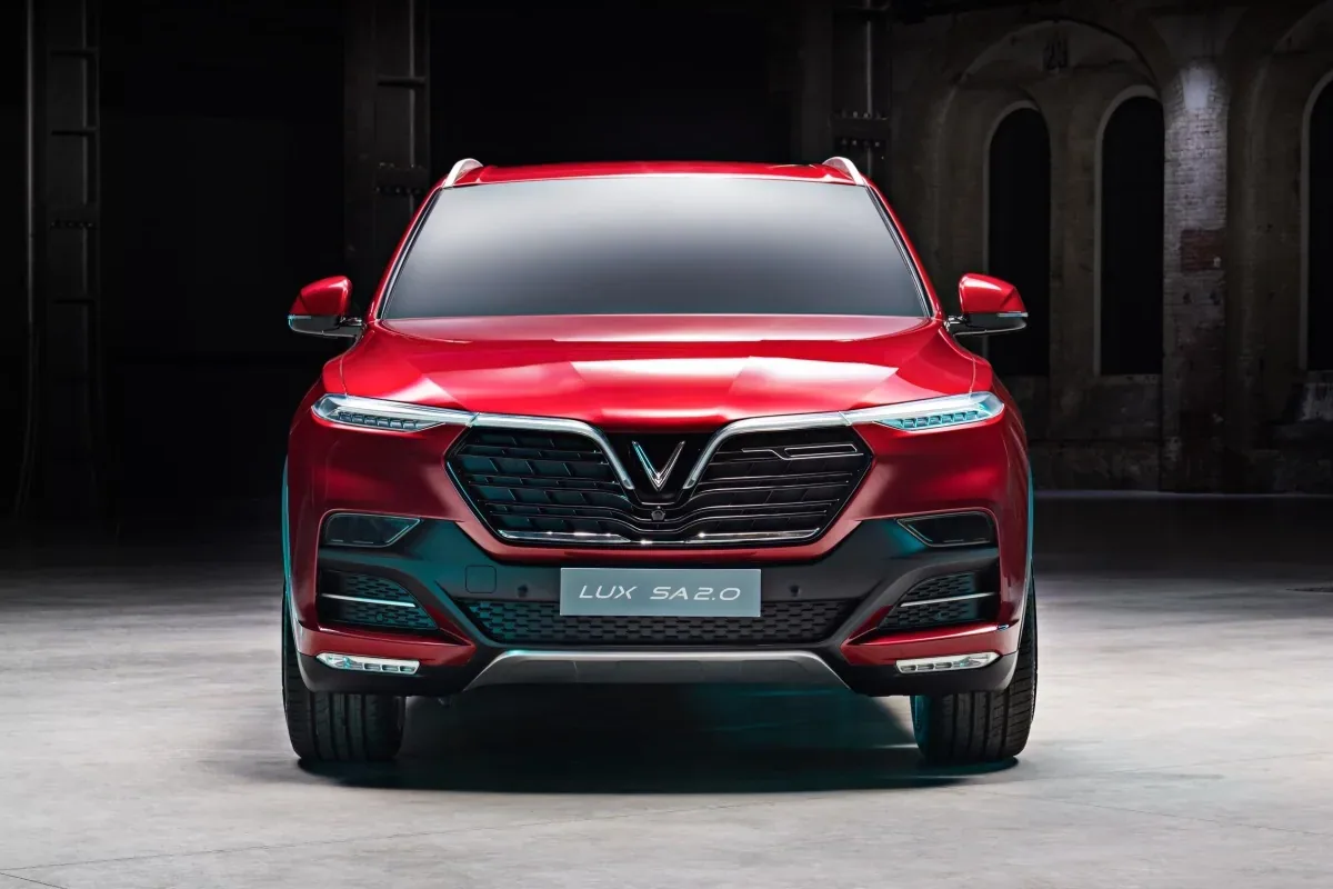 Vinfast Lux SA2.0 SUV