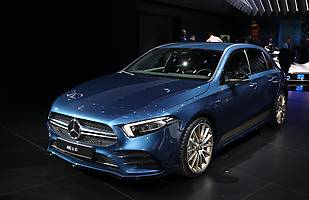 Salon w Paryżu - cz. I