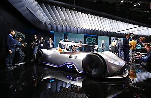 Salon w Paryżu - cz. I