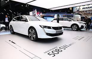 Salon w Paryżu - cz. I