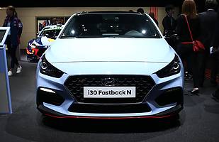 Salon w Paryżu - cz. I