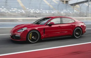 Porsche Panamera GTS i GTS Sport Turismo — zdjęcie 2