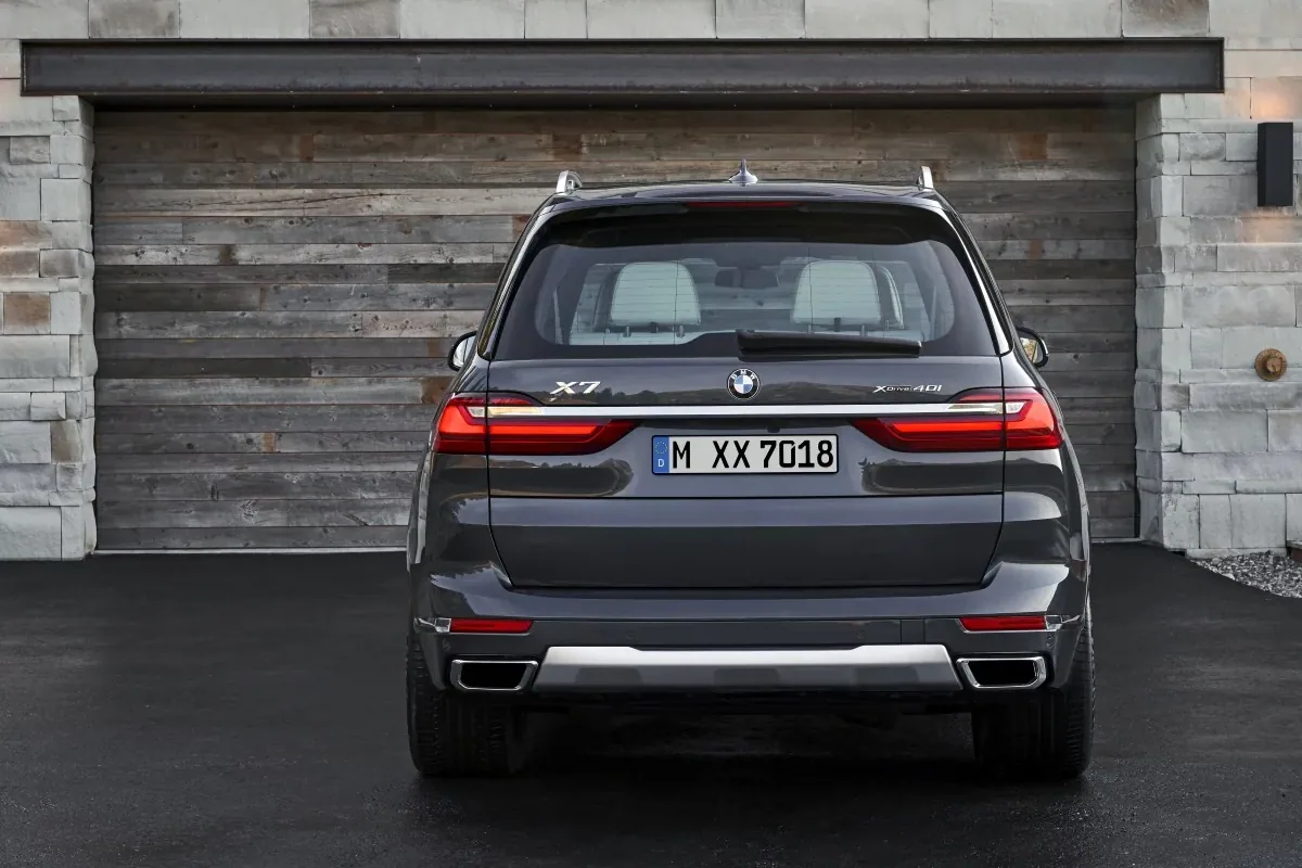 BMW X7